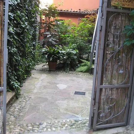 Relais Ai Campi Apartamento *